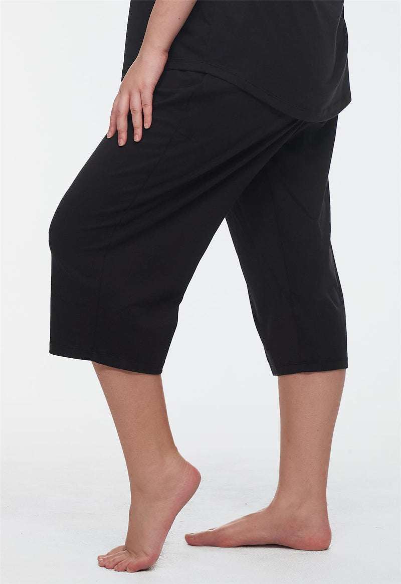 Women's Cropped Legging | Women's Cropped Pant | Lusomé Sleepwear USA